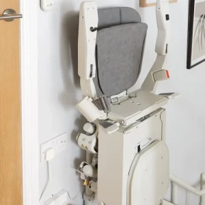 Alternative view of Platinum Curve Stairlift from