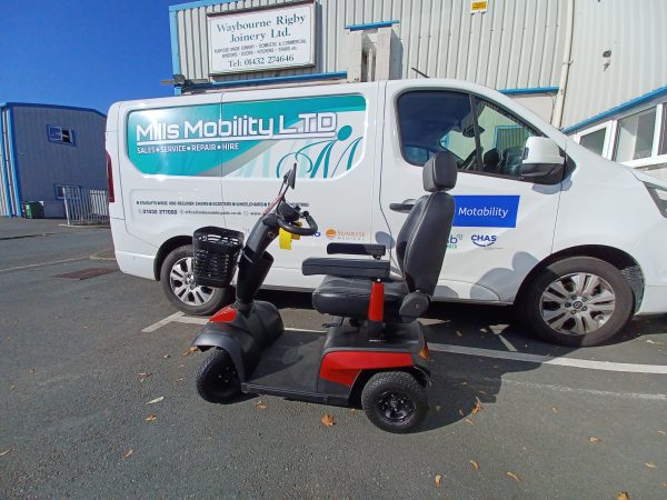 Pre-Owned Invacare Orion Metro 8MPH Mobility Scooter (ID:1005)