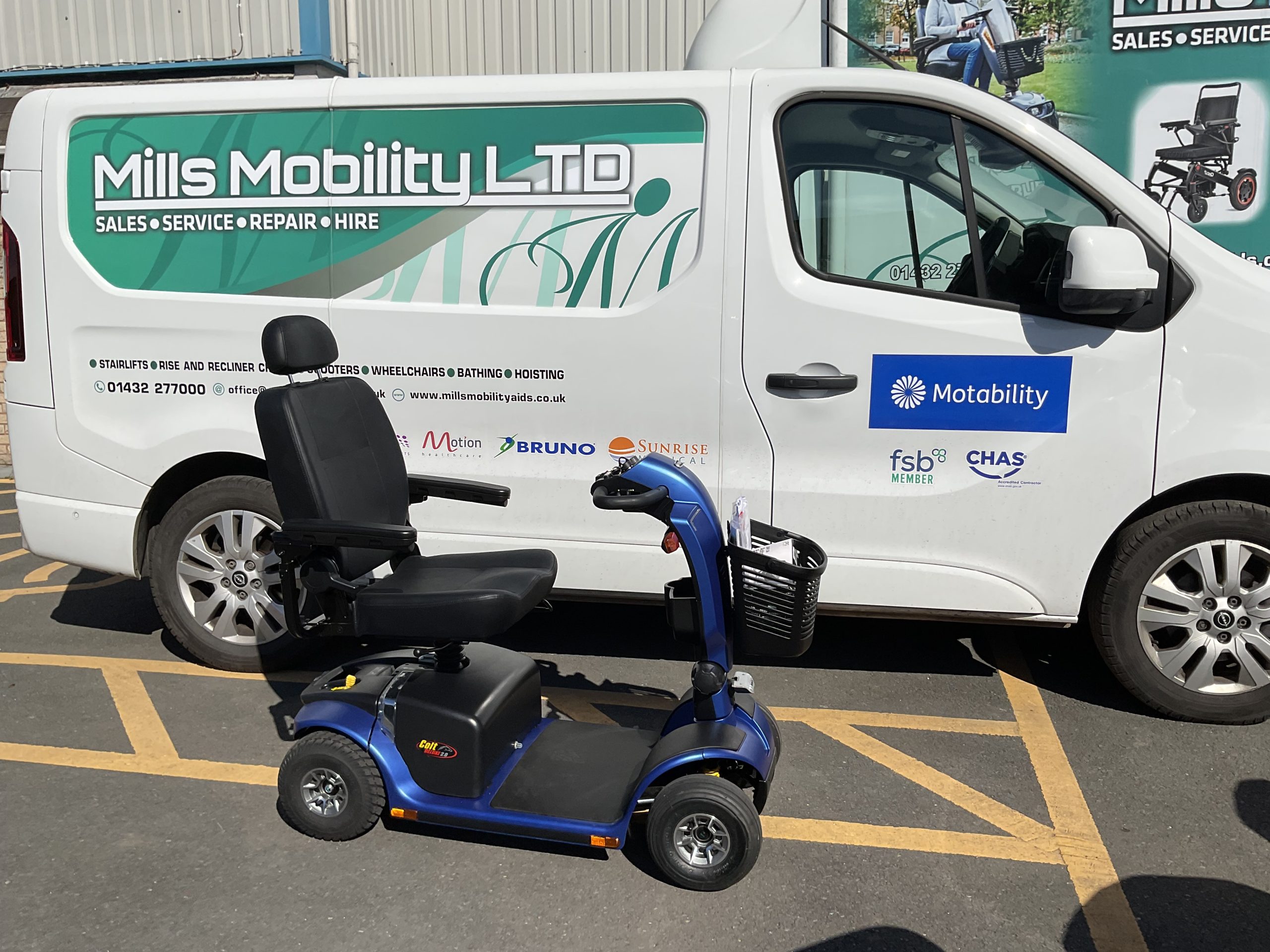 Pre-Owned Pride Colt Deluxe 2.0 6mph Mobility Scooter (S26033)