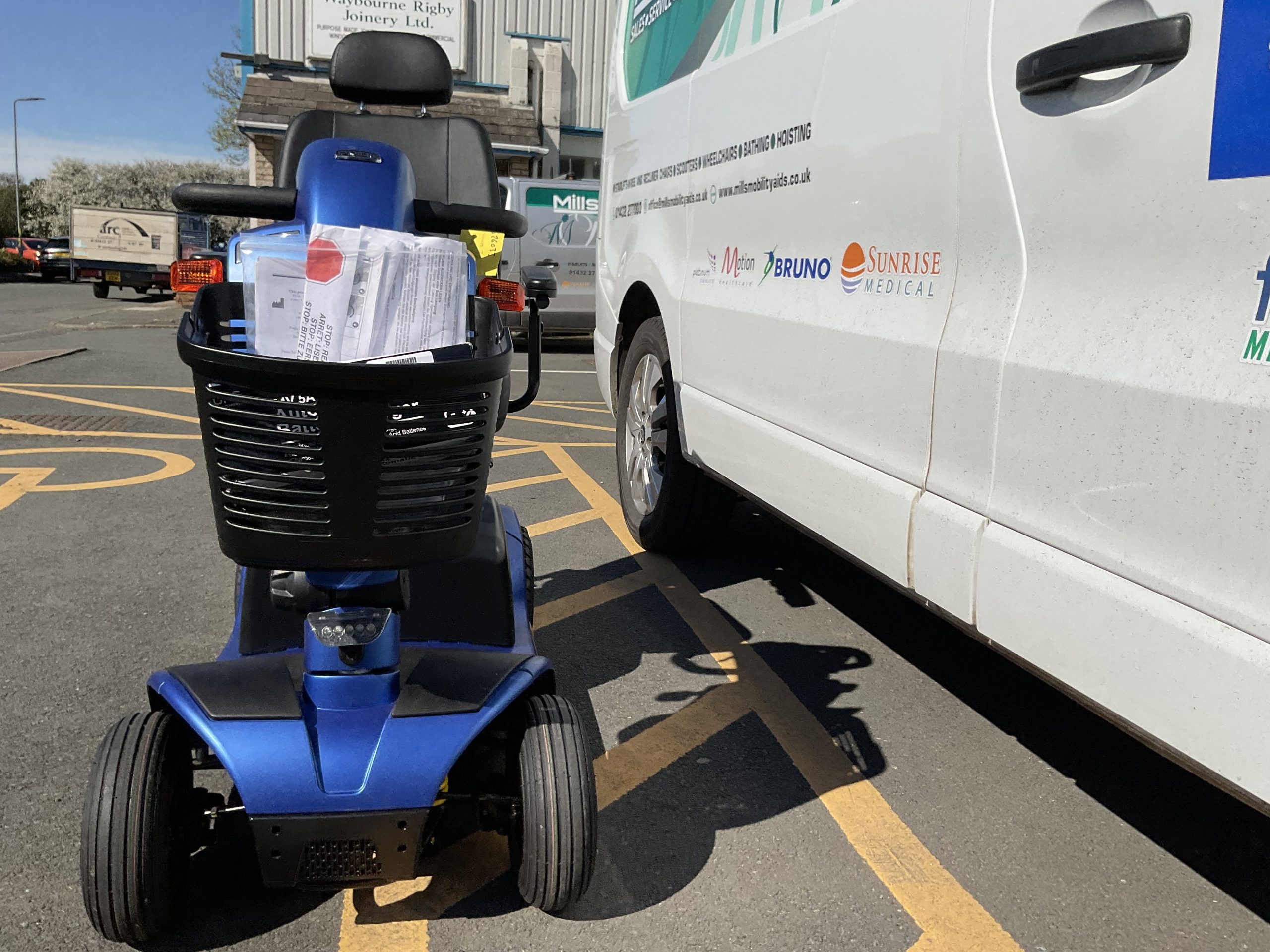 Pre-Owned Pride Colt Deluxe 2.0 6mph Mobility Scooter (S26033) - Image 3